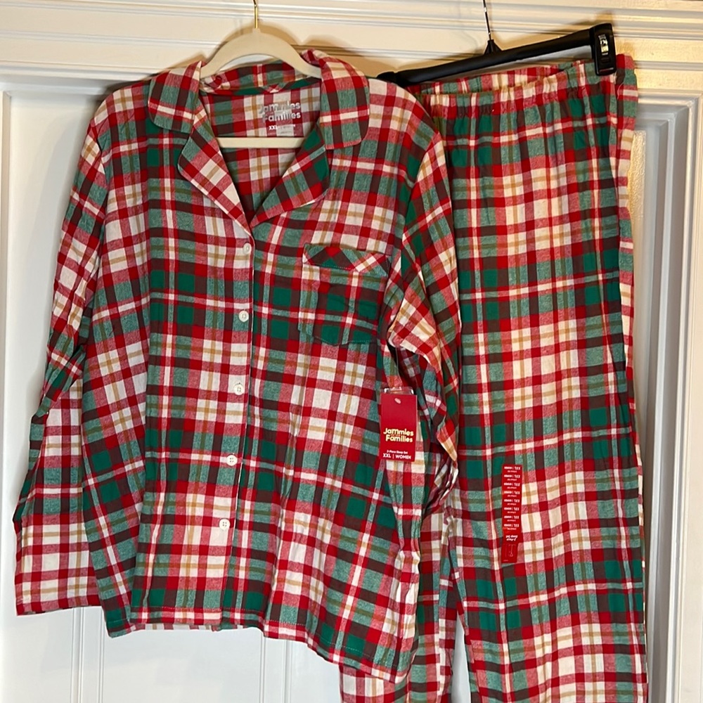 NWT Fun Love and Plaid set- Christmas holiday Jammies For Your Families